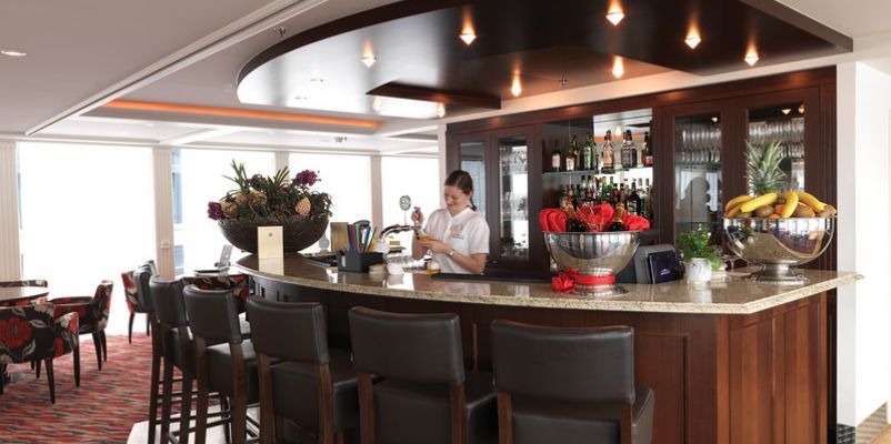 CRUCEROS FLUVIALES DE LUJO MS AMADOLCE AMADEUS WATERWAYS LUXURY RIVER CRUISES MS AMADOLCE GARONNE DORDOGNE RIVER CRUISES CRUCEROS RIO GARONA CRUCEROS RIO DORDOÑA CRUCEROS RIOS FRANCIA CRUCEROS DE LUJO BURDEOS BORDEAUX CROISIERES LUXURY CRUISES FRANCE CRUCEROS FRANCIA WINE CRUISES CRUCEROS VINO CRUCEROS ENOLOGICOS VACACIONES ENOLOGICAS BODEGA #Bodegas #Bordeaux #WineCruises #CrucerosLujo #AmaWaterways #AmadeusWaterways #Burdeos #RioGarona #RioDordoña #CrucerosFrancia #FranceCruises #FranceCroisieres #Croisieres #Bidaiak #Creuers #Viatges #Vacances #AmaDolce #Bordeaux #Burdeos